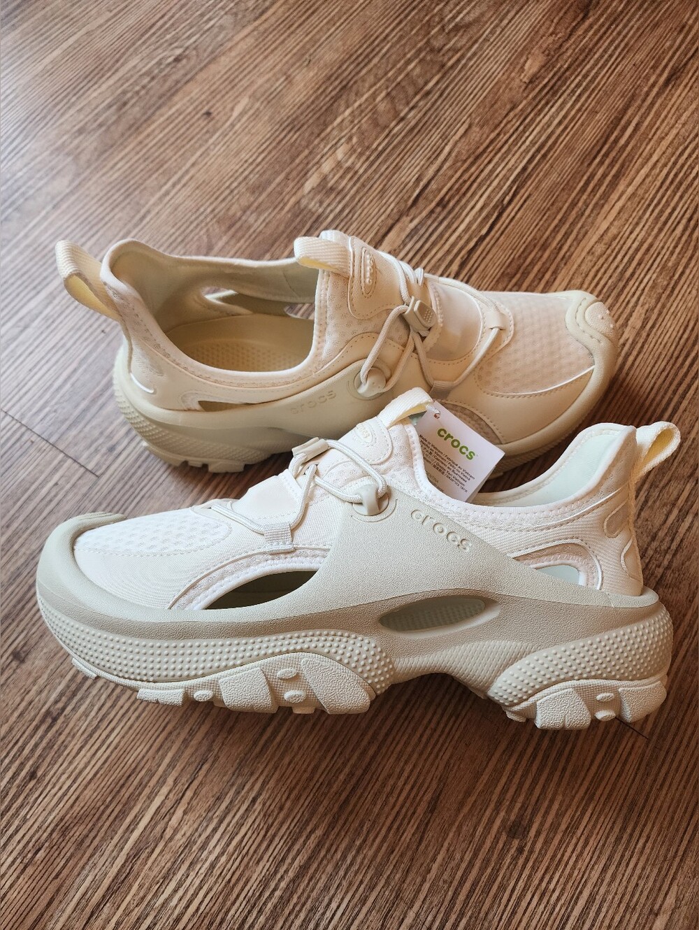 Size 10 Men's 12  Women's  CROCS  Gender Inclusive Cream LiteRide Hybrid Sneaker